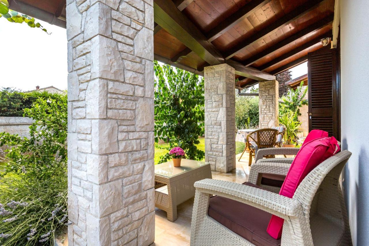 Apartamento Lily Medulin Exterior foto